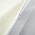 Self-Heating Pet Blanket - Image 9